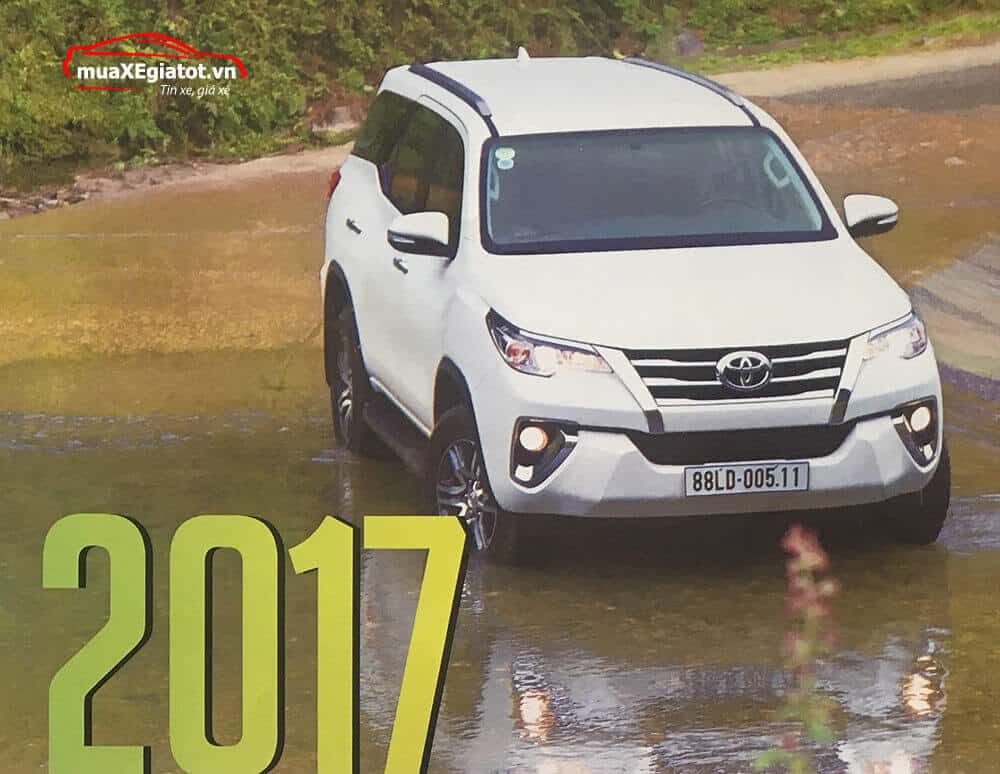 Toyota Fortuner là dòng xe SUV bán chạy nhất Việt Nam trong năm 2017