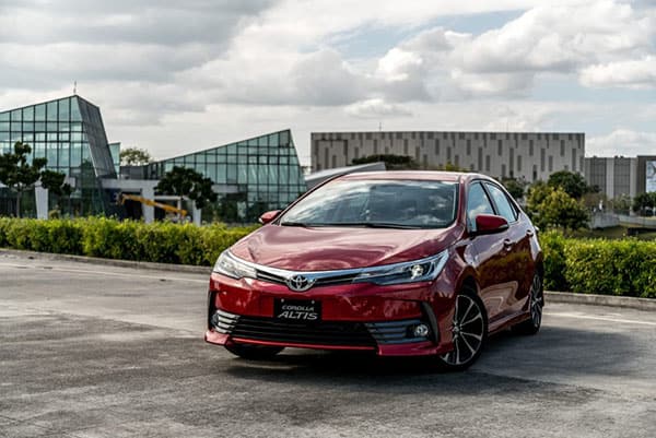 Toyota Altis 2018 nhập khẩu