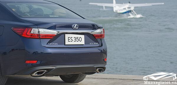 Đánh giá xe Lexus ES 350 nhập khẩu chính hãng và giá bán năm 2018 (Đuôi xe)