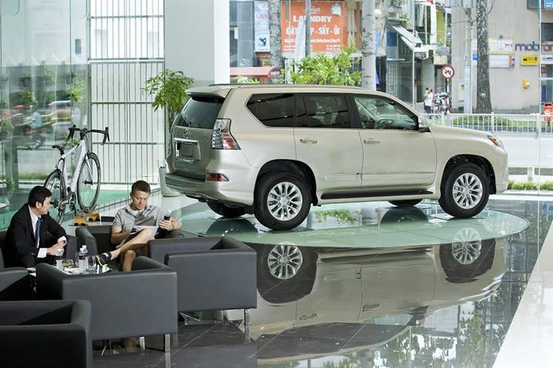 Lexus tại Việt Nam có sự gắn kết chặt chẽ với hãng Toyota