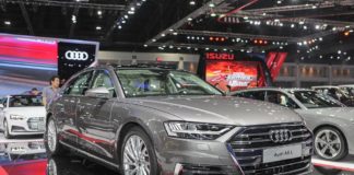 gia-xe-audi-a8-l-2018-muaxegiaott-vn-3