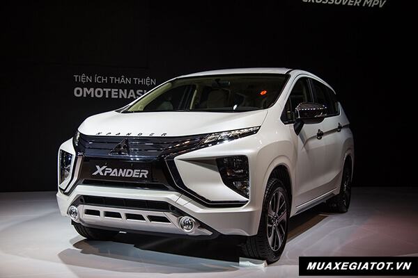 Mitsubishi Xpander AT 2019 số tự động