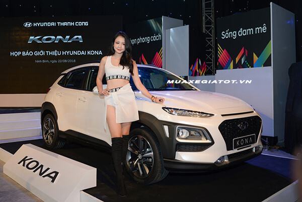 Hyundai Kona Giá lăn bánh 52023 thông số hình ảnh  đánh giá