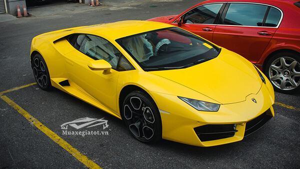 Giá xe Lamborghini Huracan LP580-2