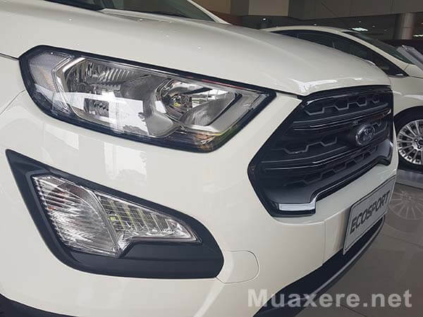 den-pha-ford-ecosport-ambiente-15at-muaxegiatot-vn