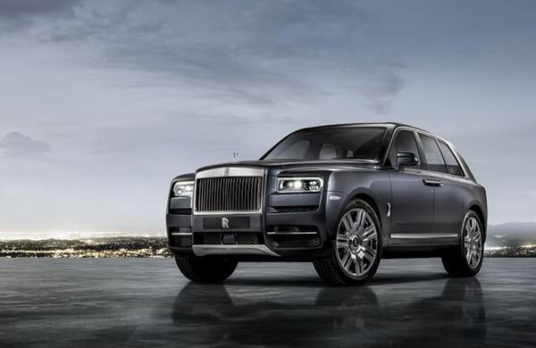 2020 RollsRoyce Cullinan Black Badge review Stealth standout  CNET