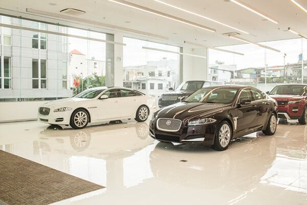 showroom-jaguar-land-rover-ly-chinh-thang-muaxegiatot-vn