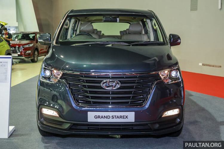 Giá xe Hyundai Starex 2020 nhập khẩu khuyến mãi khủng