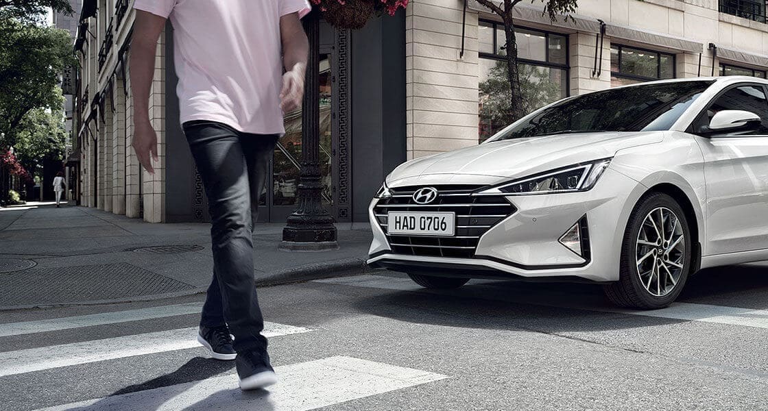 Hyundai Elantra 2019: thông số, bảng giá xe, trả góp