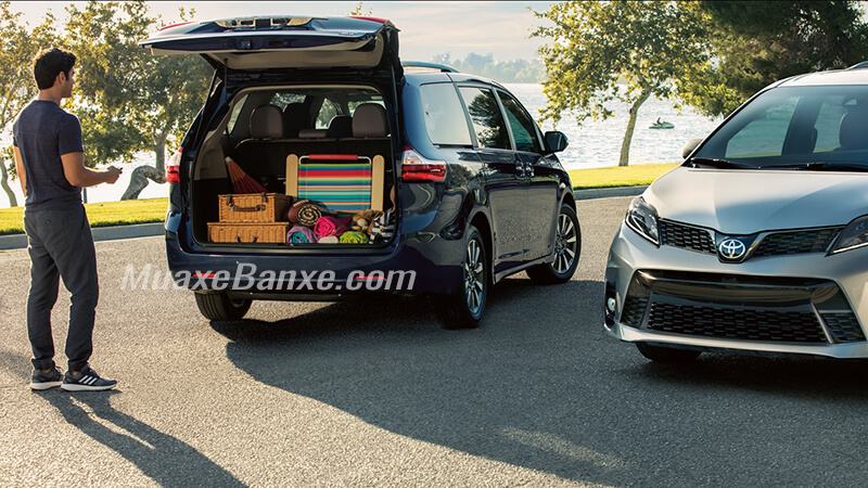 Used 2020 Toyota Sienna for Sale Near Me  Edmunds