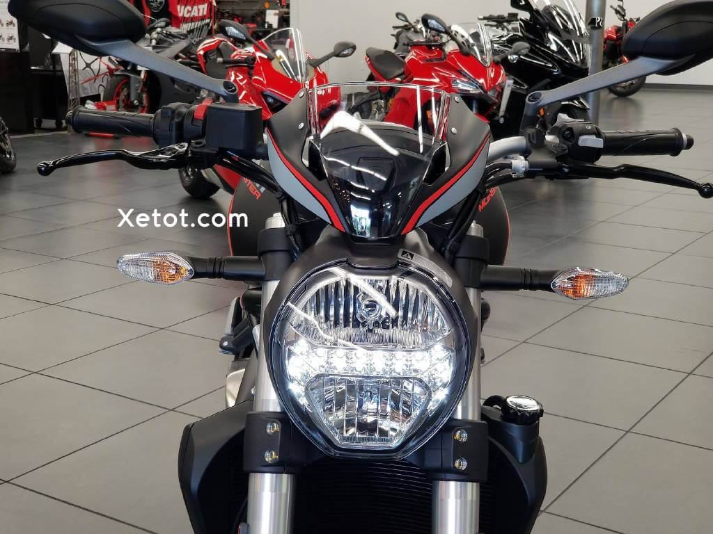 Ducati-Monster-821-Stealth-2019-2020-Xetot-com-21