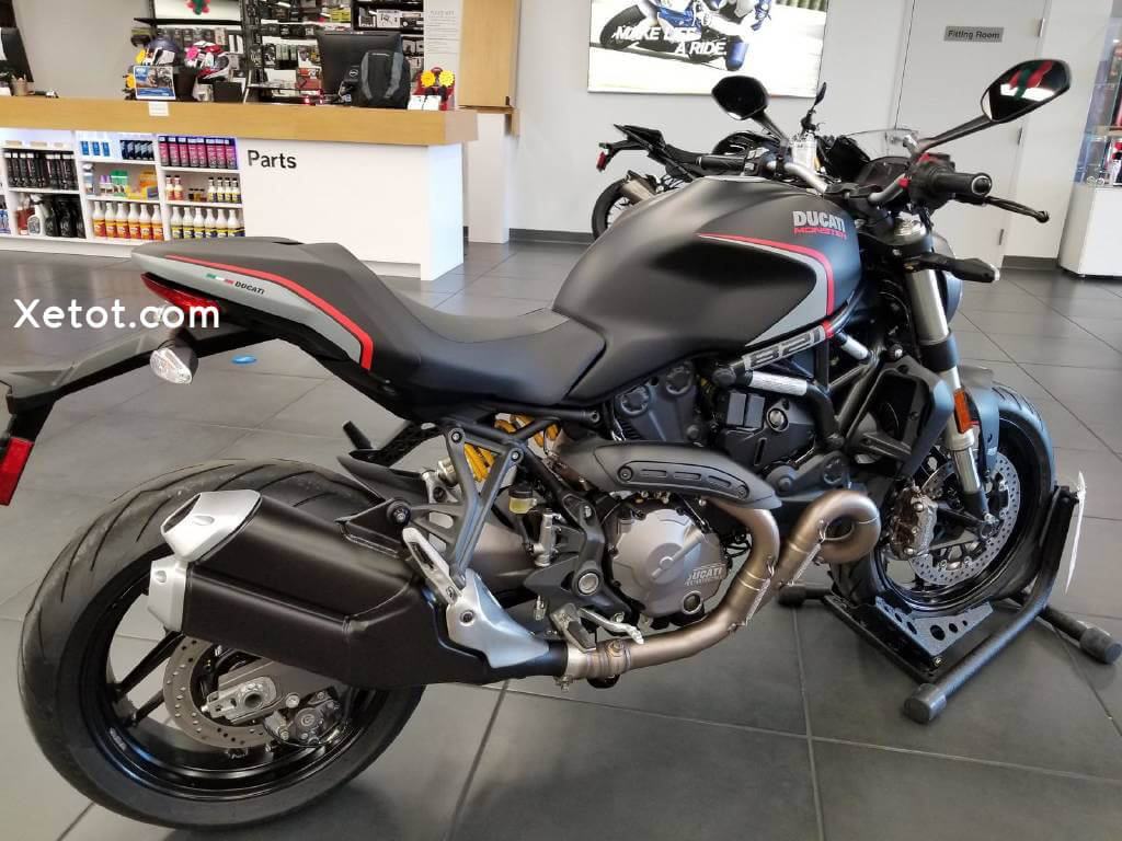 Ducati-Monster-821-Stealth-2019-2020-Xetot-com-4