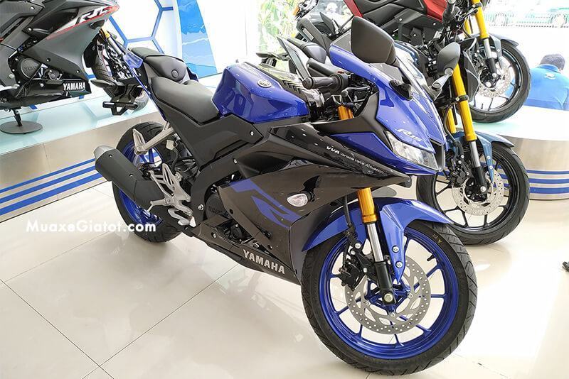 Giá Xe R15 v3 2022 Mới Nhất Tháng 72022  Yamaha R15 v3 2022 Matte Black  Racing Blue  Quang Ya  YouTube
