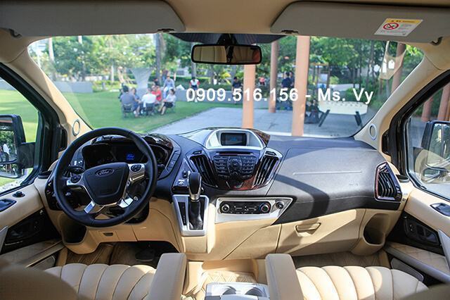khoang-cabin-xe-ford-tourneo-limousine-2020-muaxegiatot-vn