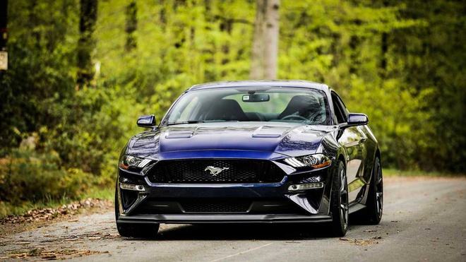 best-sports-car-ford-mustang