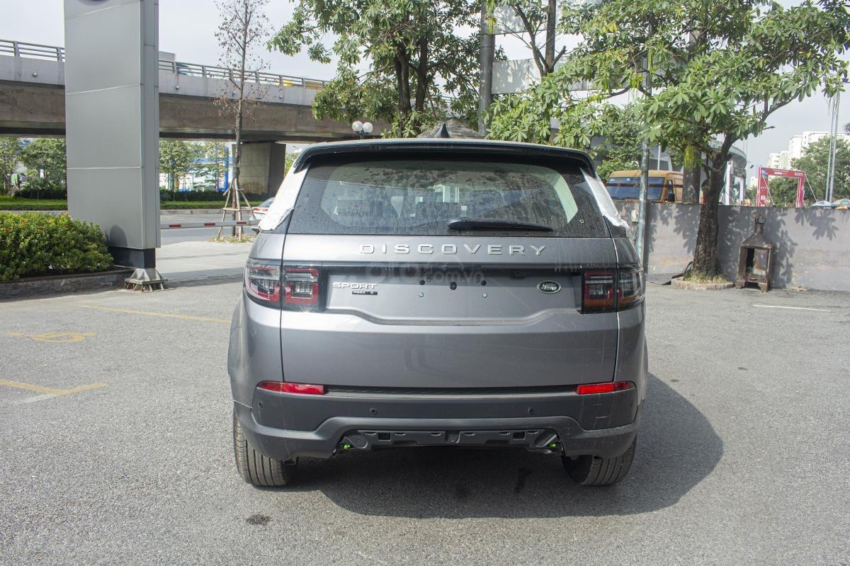 duoi-xe-land-rover-discovery-sport-s-2020-muaxegiatot-vn