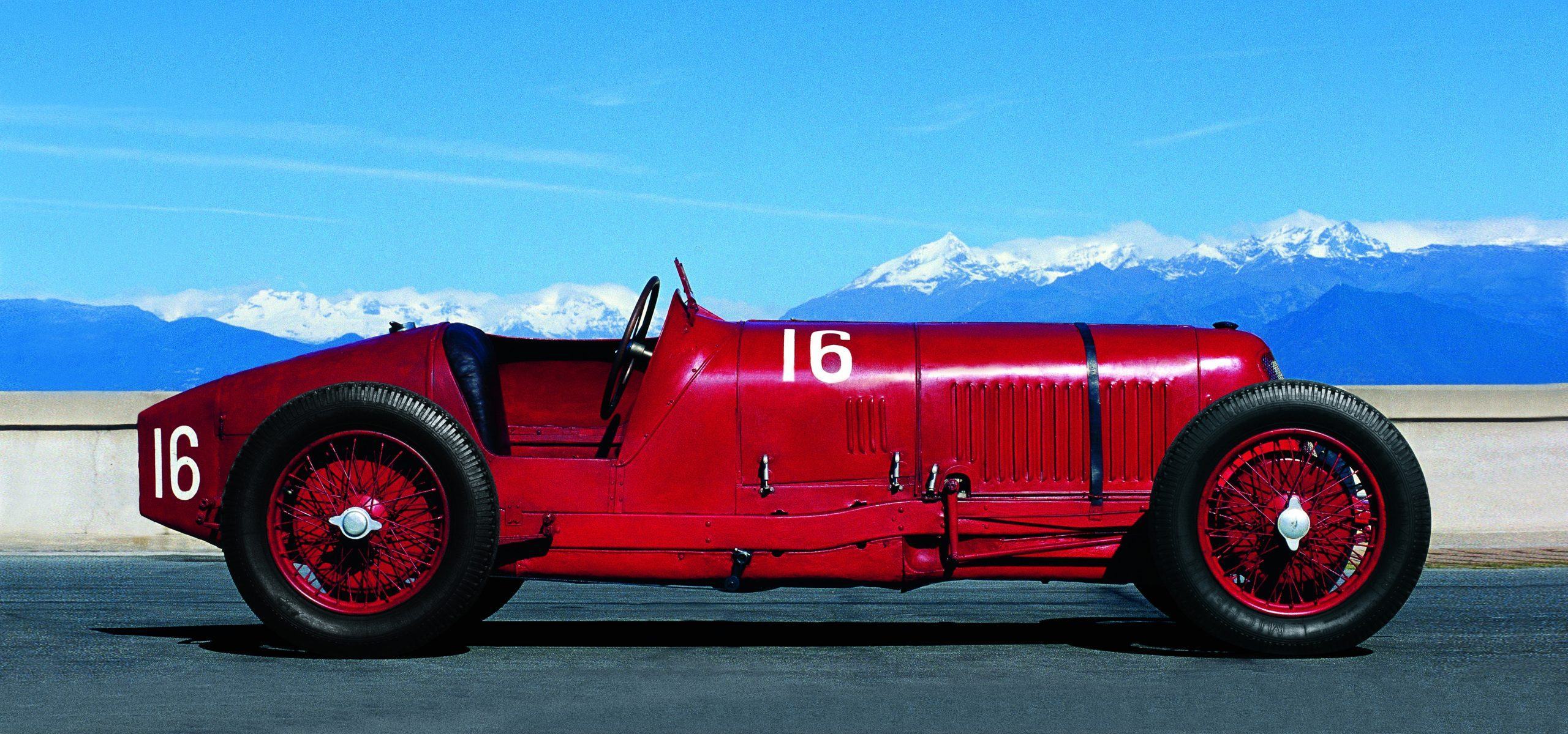Maserati Tipo 26