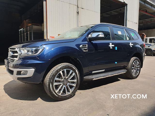 than-xe-ford-everest-2020-muaxegiatot-vn