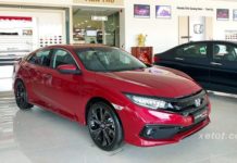 gia-xe-honda-civic-rs-2020-mau-do-ca-tinh-muaxegiatot-vn