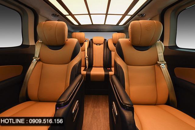 xe-do-limousine-ford-tourneo-star-limo-saigon-ford-cao-thang-muaxegiatot-vn-8