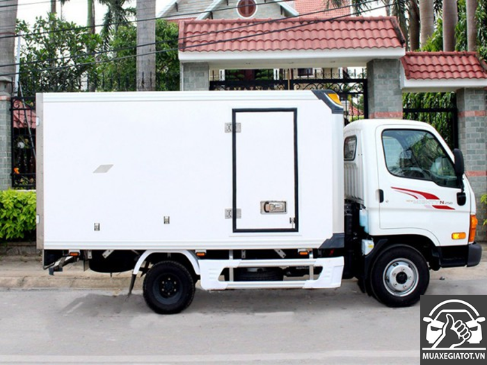 Xe tải Hyundai Mighty N250 2.4 tấn thùng bảo ôn: Giá bán mới nhất, Thông số xe
