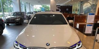 dau-xe-bmw-520i-m-sport-2021-2022-muaxegiatot-vn-1