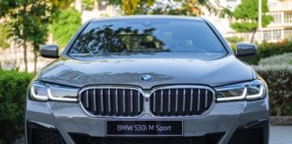 dau-xe-bmw-530i-m-sport-2021-2022-muaxegiatot-vn