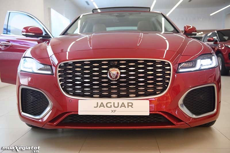 dau-xe-jaguar-xf-2021-2022-muaxegiatot-vn