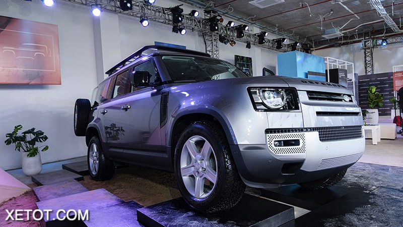 danh-gia-xe-Land-Rover-Defender-2020-2021-xetot-com