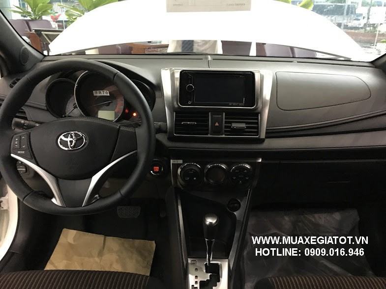 Khoang nội thất xe Toyota Yaris 2017 mới
