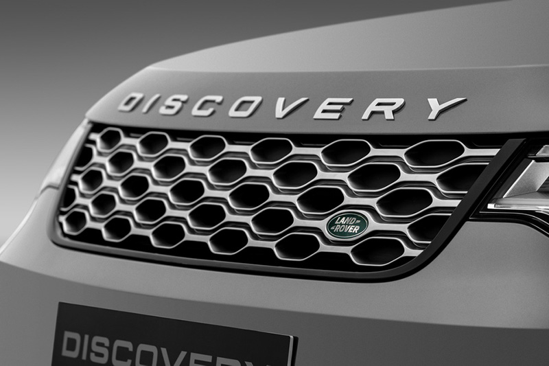 Lưới tản nhiệt xe Land Rover Discovery 2022