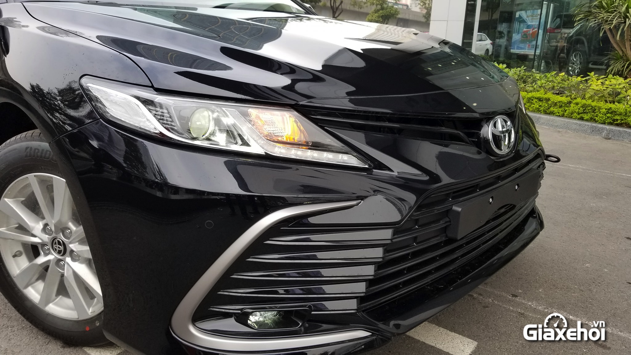 luoi tan nhiet toyota camry 20g 2022 giaxehoi vn