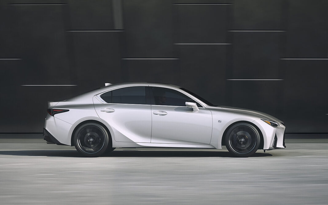 Lexus IS 300 F Sport 2024 Chi tiết thông số xe và giá bán mới nhất