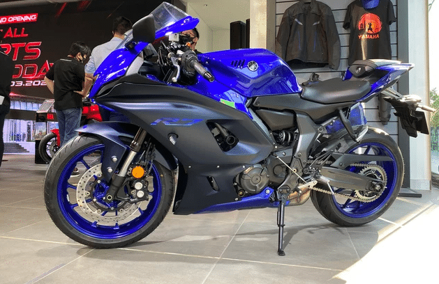 Giá xe moto Yamaha  chưa ra mắt 2 mẫu moto pkl Yamaha đã cháy hàng   Motosaigon