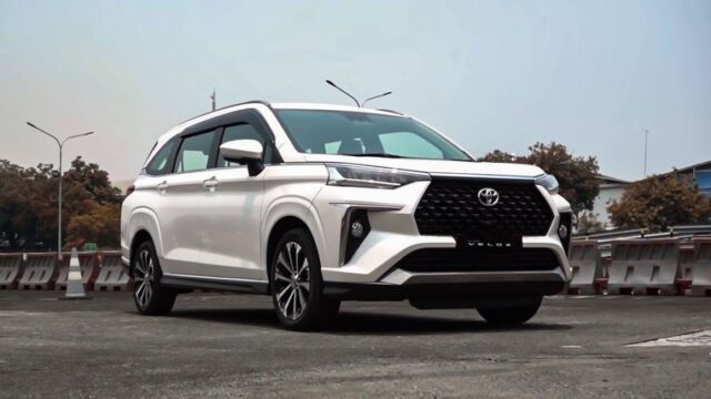 Ngoại thất tạo ấn tượng với lưới tản nhiệt giống các dòng xe Lexus Ngoại thất tạo ấn tượng với lưới tản nhiệt giống các dòng xe Lexus