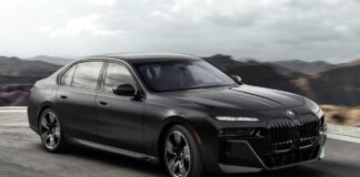 Đánh giá xe BMW 7-Series 2023: Thay đổi cách mạng đấu Mercedes-Benz S-Class
