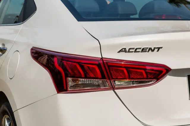 Đèn hậu xe Hyundai Accent 2023