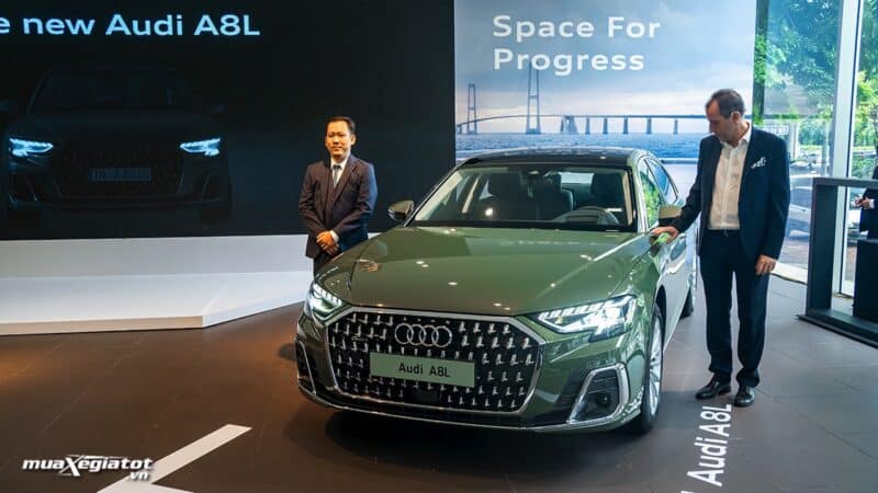 Audi A8L 2022 ra mắt Việt Nam.