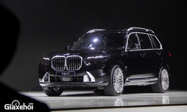 BMW X7 xDrive40i Pure Excellence 2023