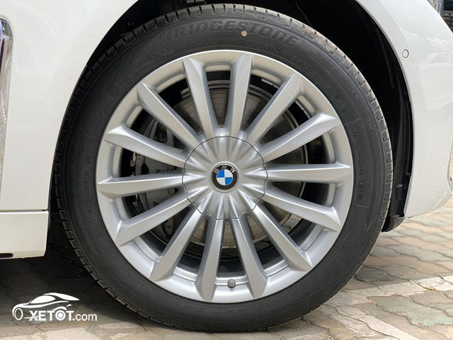 Đánh giá xe BMW 740Li 2023 cũ: Có nên mua?
