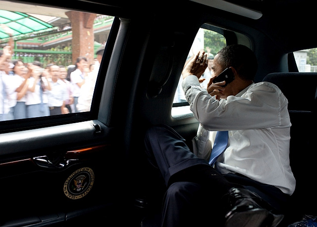 Các mẫu xe của đoàn tổng thống Mỹ Obama đến Việt Nam