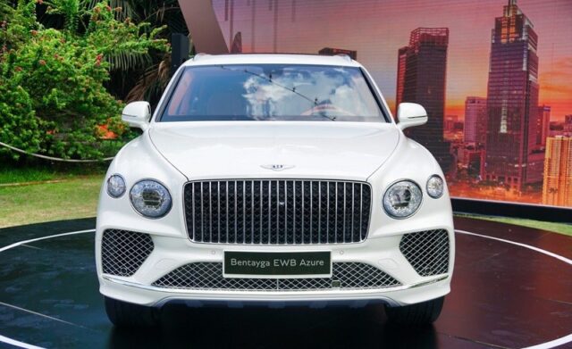 Bentley Bentayga EWB Azure 2024: Chi tiết thông số xe và giá bán mới nhất