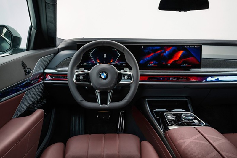 BMW 735i M Sport 2024: Giá bán mới nhất 05/2024, Thông số xe chi tiết