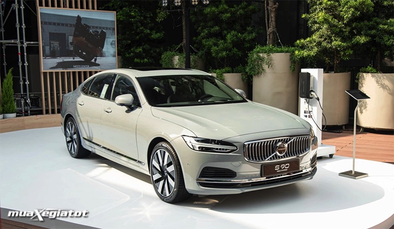 Xe Volvo S90 Recharge Ultimate 2024