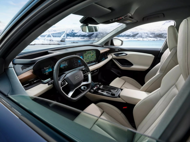 Chi tiết Audi Q6 e-tron 2024 - SUV điện 'song sinh' với Porsche Macan EV