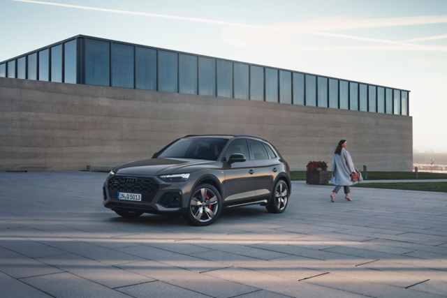 Chi tiết xe Audi Q5 45 TFSI 2024 bản giới hạn giá từ 2,299 tỷ đồng