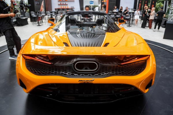 Đánh giá xe McLaren 750S 2024 mới bán tại Việt Nam: “Quái thú" mạnh nhất lịch sử hãng