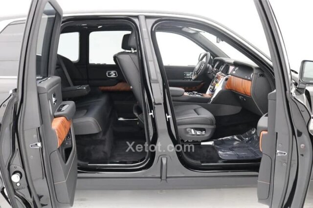 Bảng giá xe Rolls-Royce cập nhật 11/2024 – Khuyến mãi mới nhất