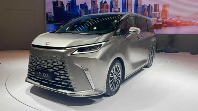 Lexus LM500h 2025 4 chỗ, 6 chỗ: Giá lăn bánh Ưu Đãi– Đánh giá TSKT – Trả góp