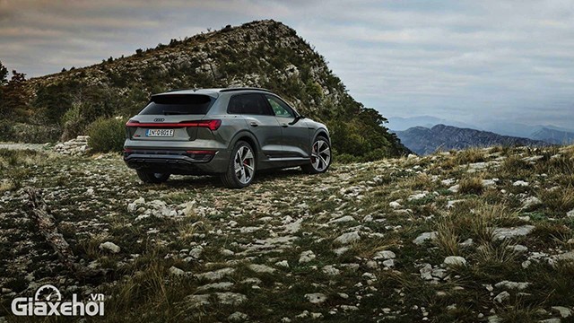 Audi Q8 e-tron 2024: Giá lăn bánh Ưu Đãi 11/2024 – Đánh giá TSKT – Trả góp
